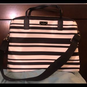 Kate Spade Laptop Bag

11.8"L x 1.9"W x 14.4"H